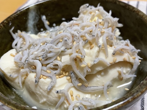 かんたん!じゃこ入り冷やっこ